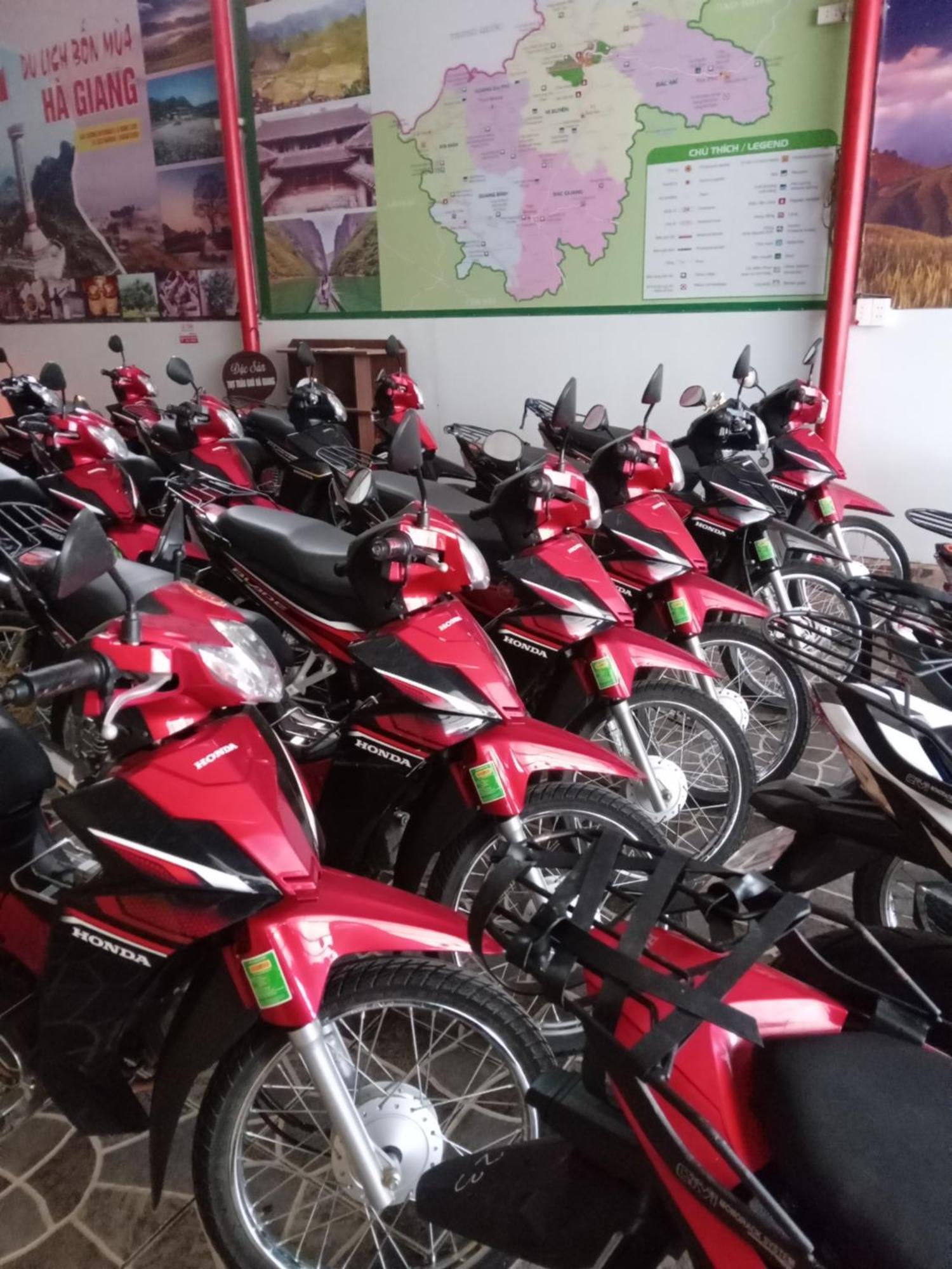 Viethung Hostel-Motorbikes For Rental - Tour Lang Lap 외부 사진