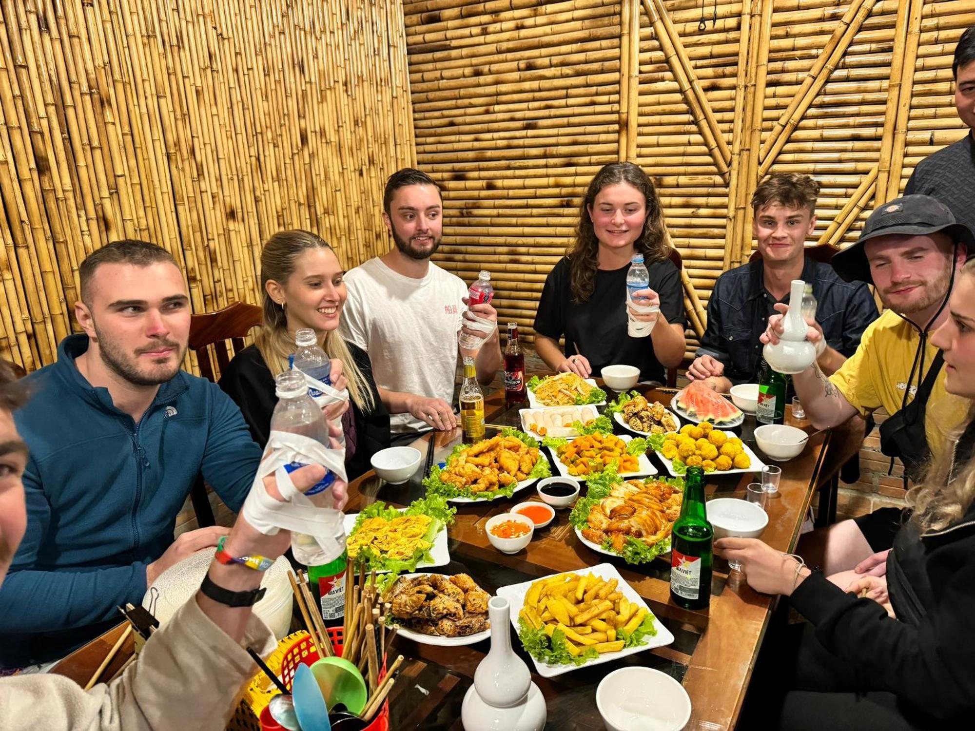 Viethung Hostel-Motorbikes For Rental - Tour Lang Lap 외부 사진