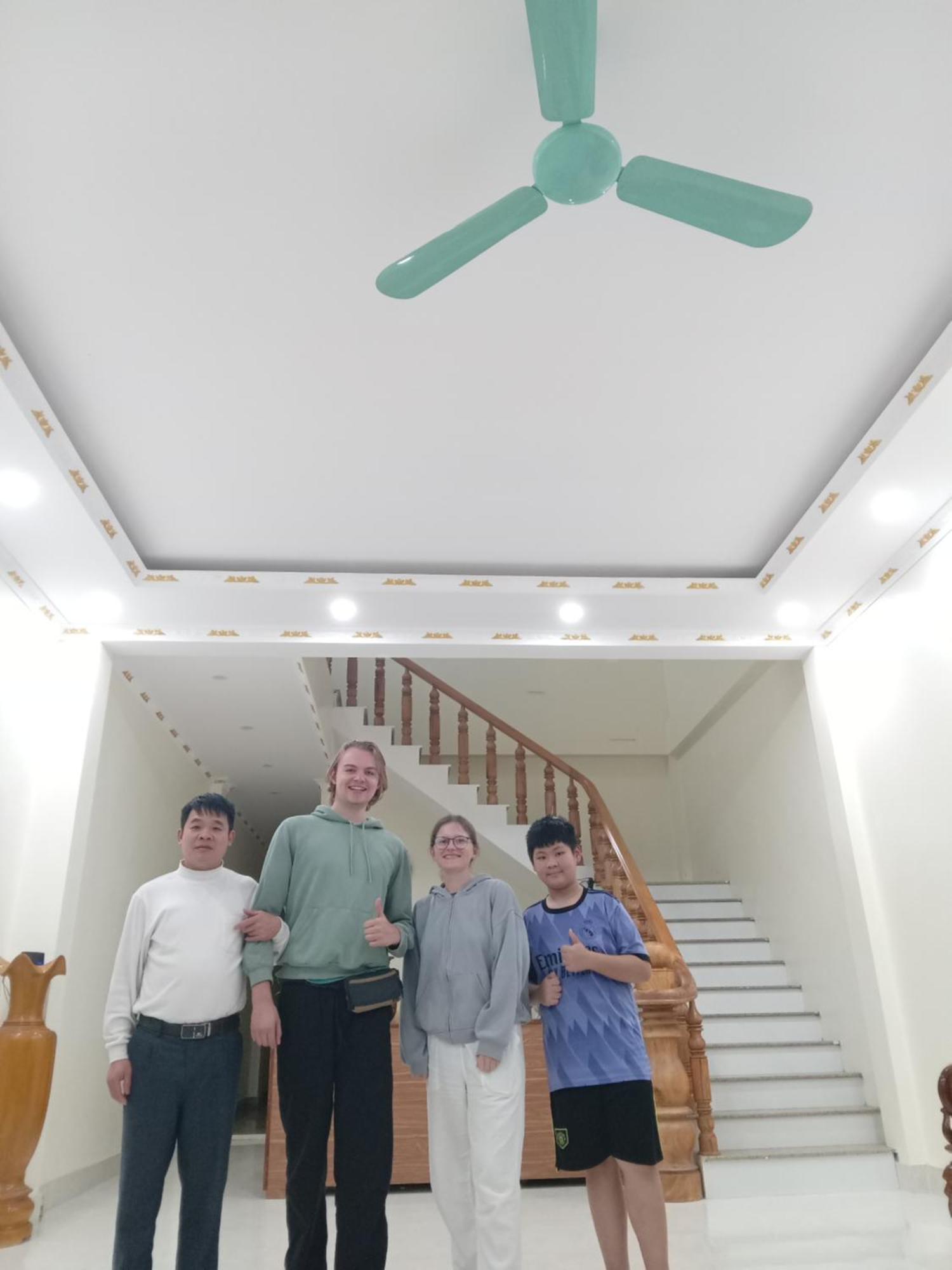 Viethung Hostel-Motorbikes For Rental - Tour Lang Lap 객실 사진